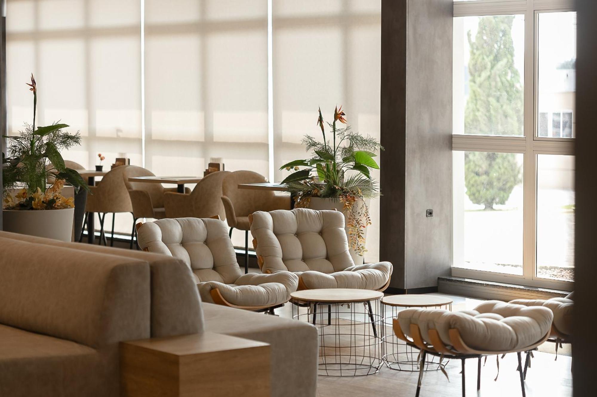 פונטה גרוסה Hotel 10 Ponta Grossa מראה חיצוני תמונה