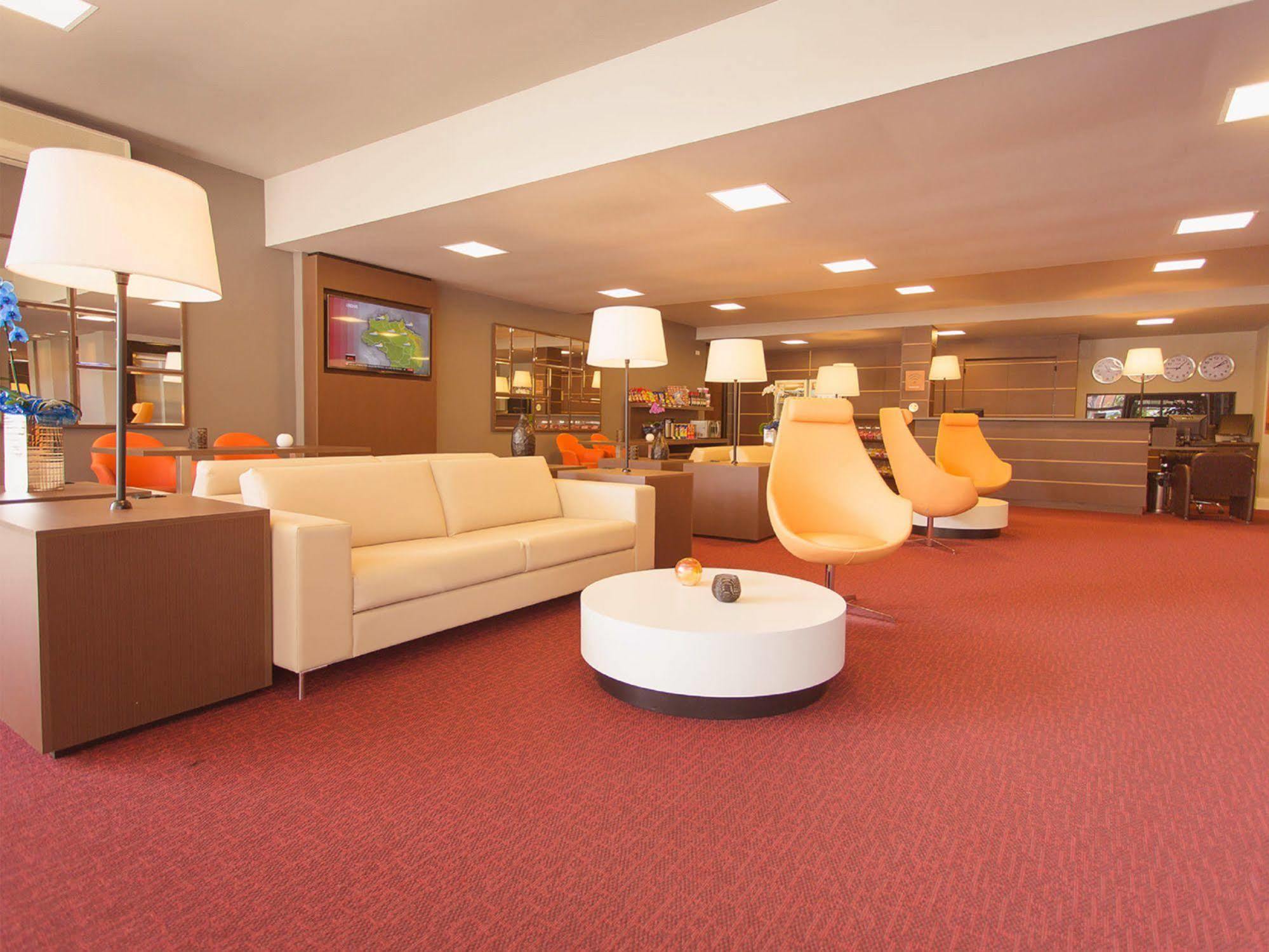 פונטה גרוסה Hotel 10 Ponta Grossa מראה חיצוני תמונה